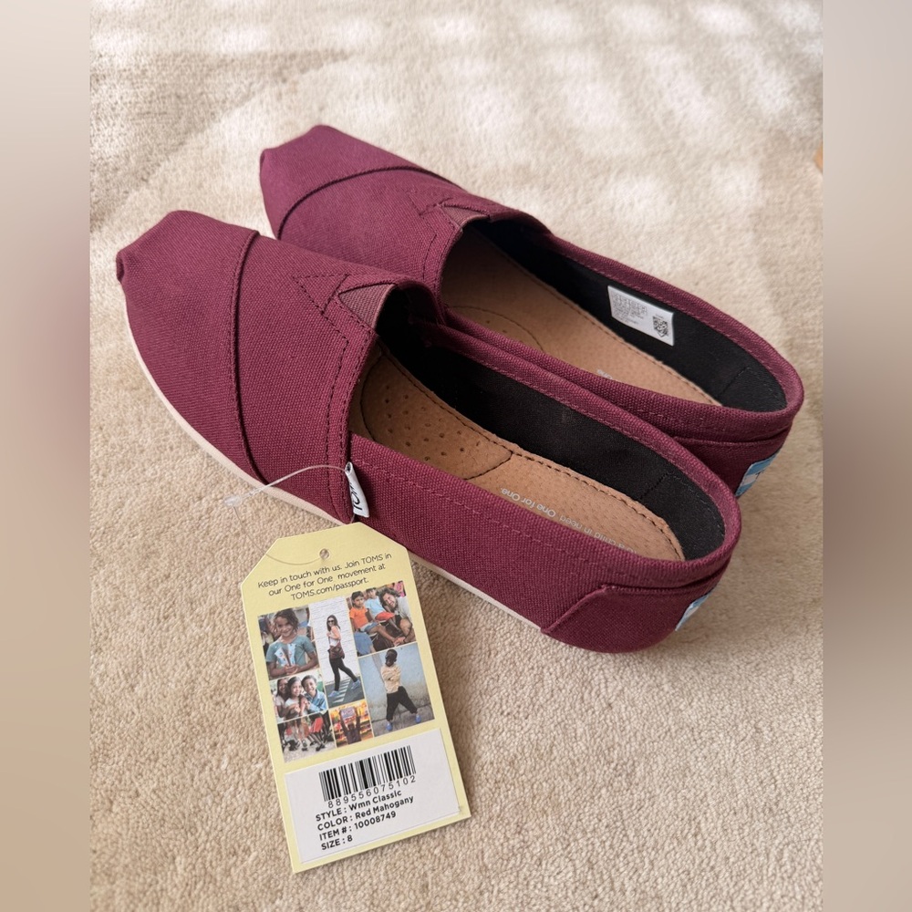 TOMS - Red Mahogany Canvas Women’s Classics
